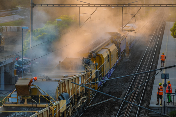 Odtěžení štěrkového lože v traťovém úseku Kuřim – Brno Královo Pole