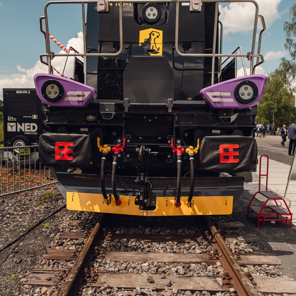 CAB7942