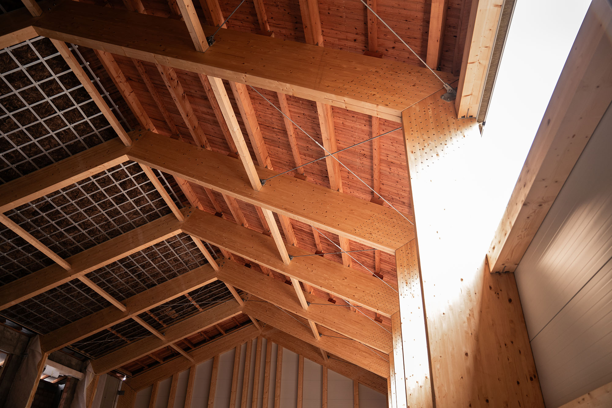 Stavba sportovní haly v Bernarticích